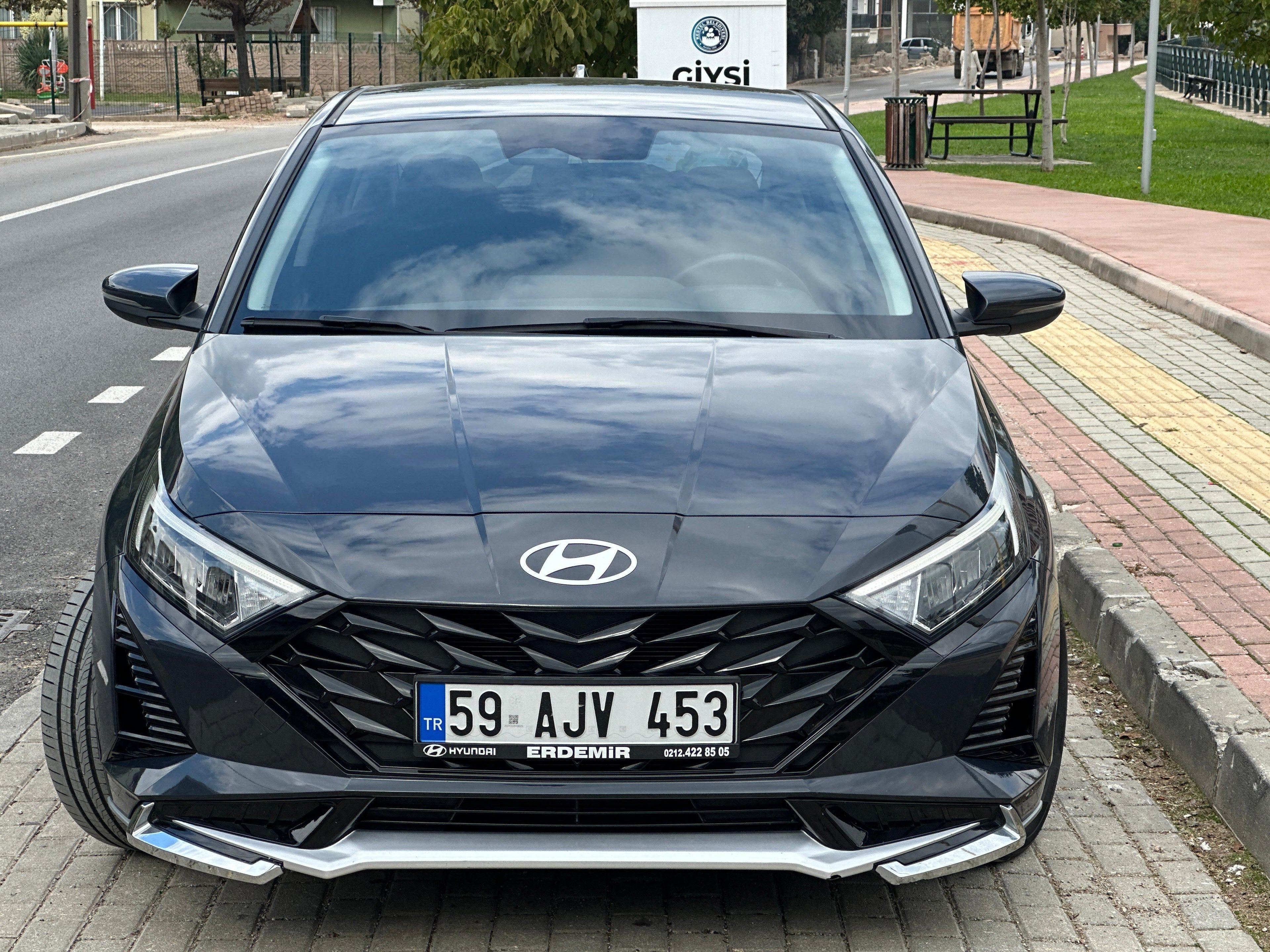 HYUNDAİ / i20
