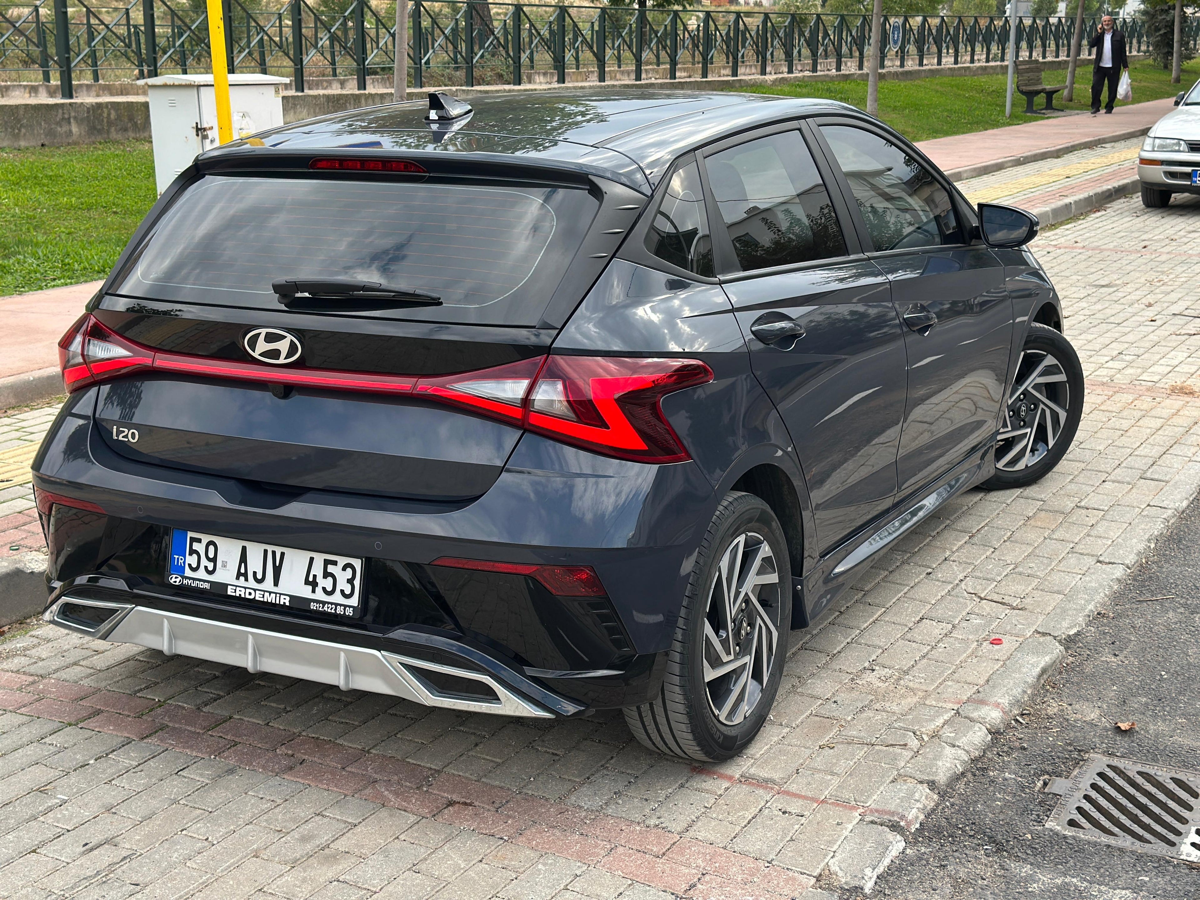 HYUNDAİ / i20