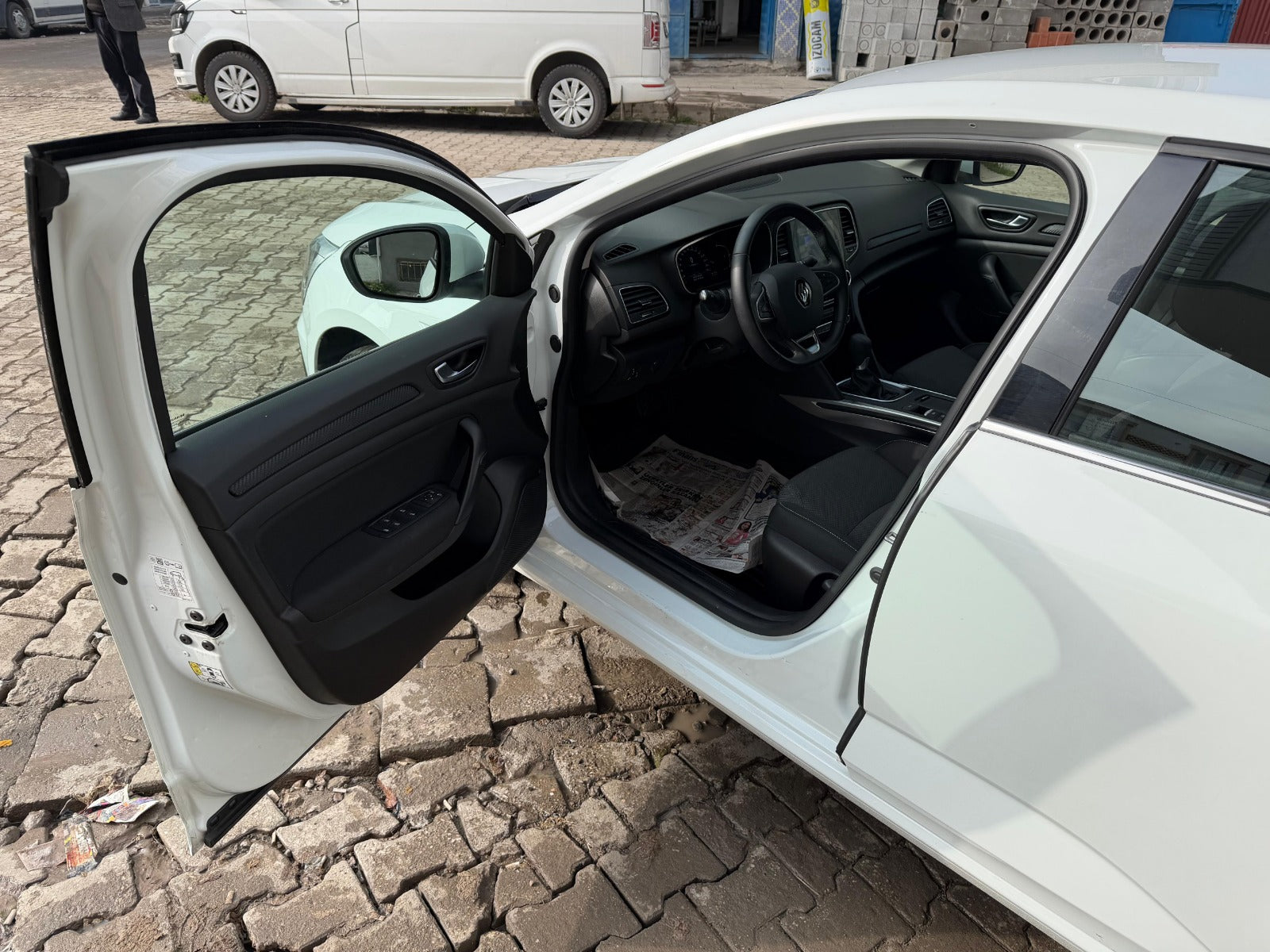 RENAULT / MEGANE 1.3 TOUCH