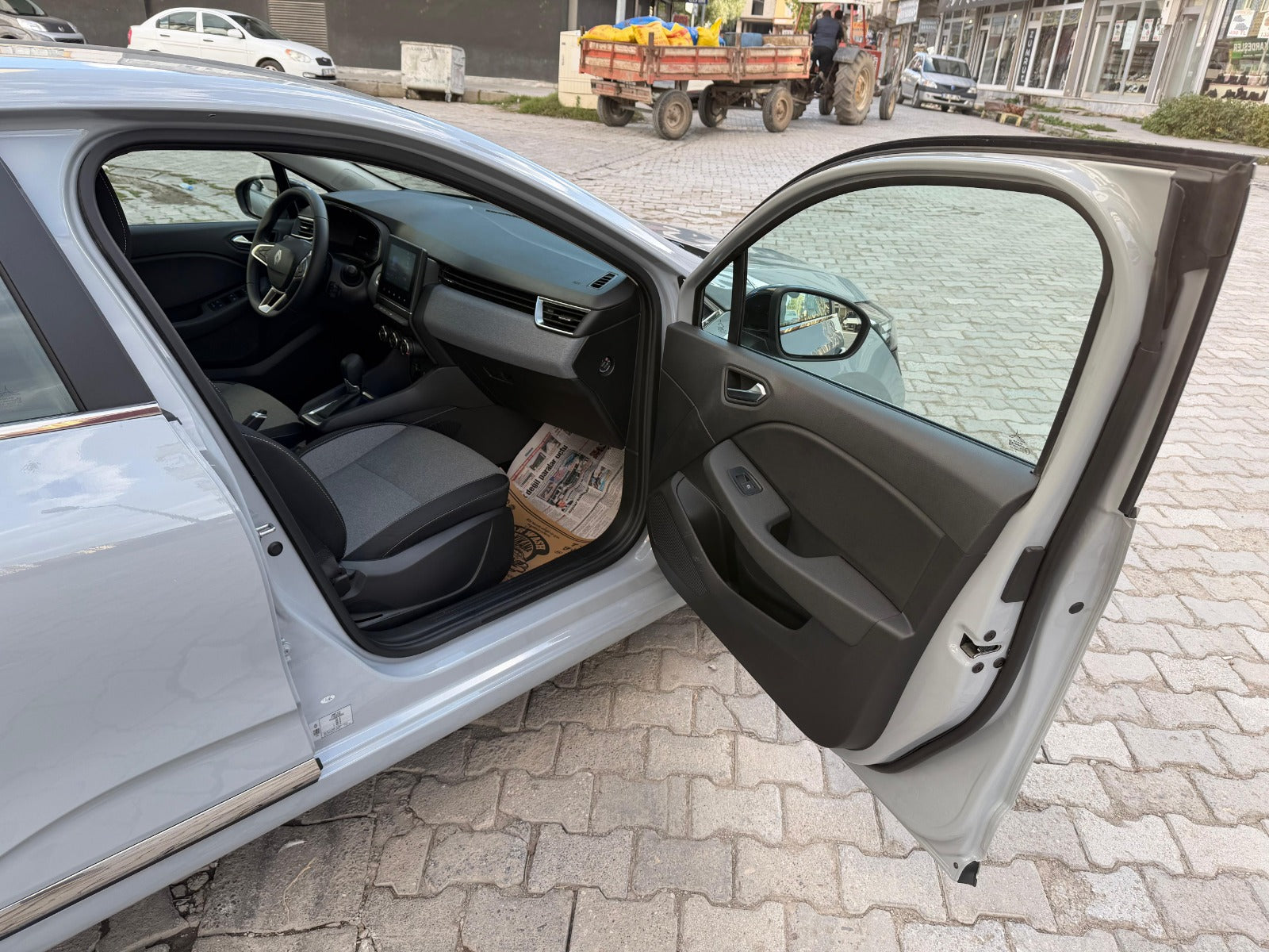 RENAULT / CLİO 1.0 TCE EVOLUTİON