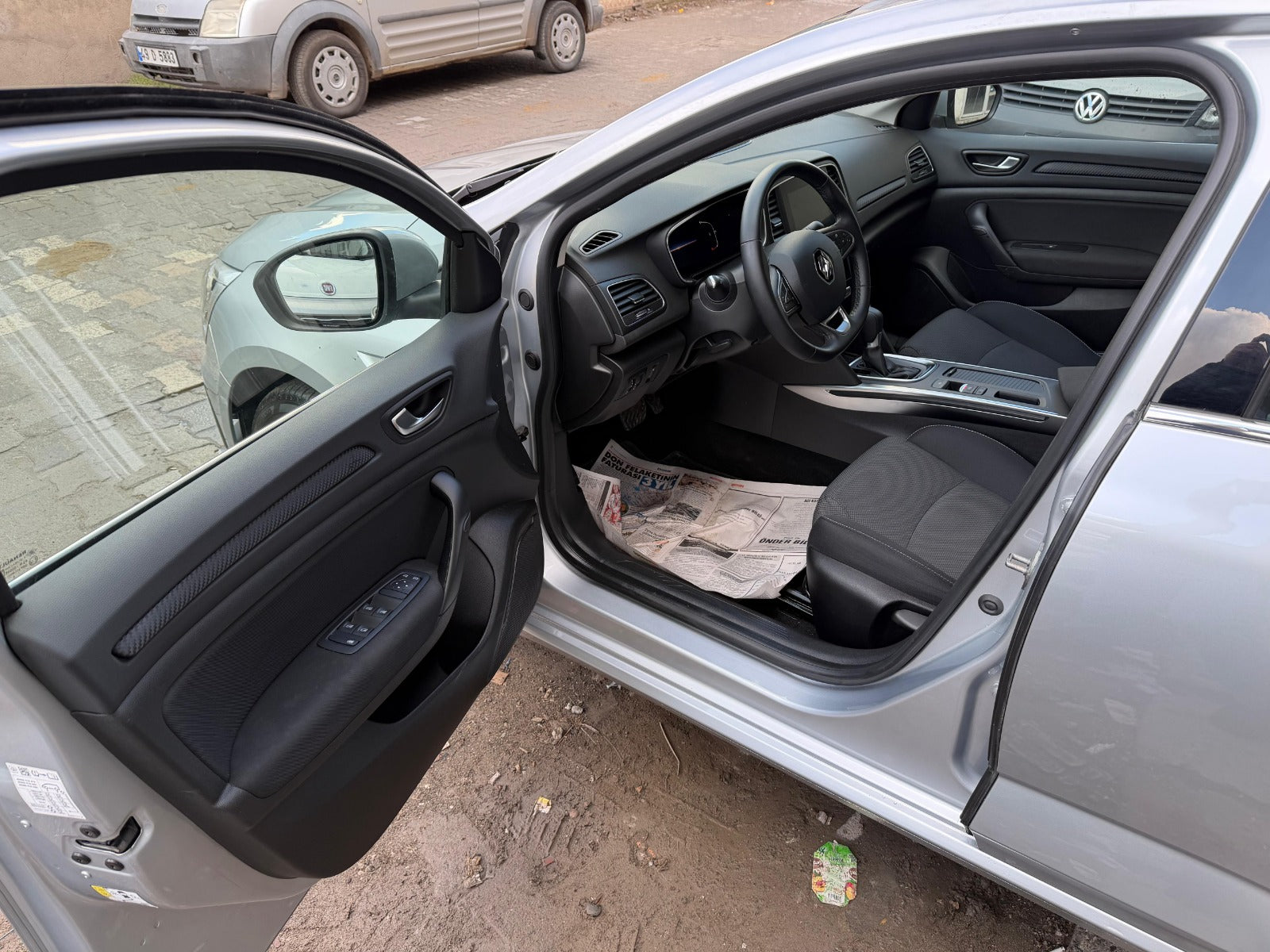 RENAULT / MEGANE 1.3 TOUCH ( PLUS PAKET )