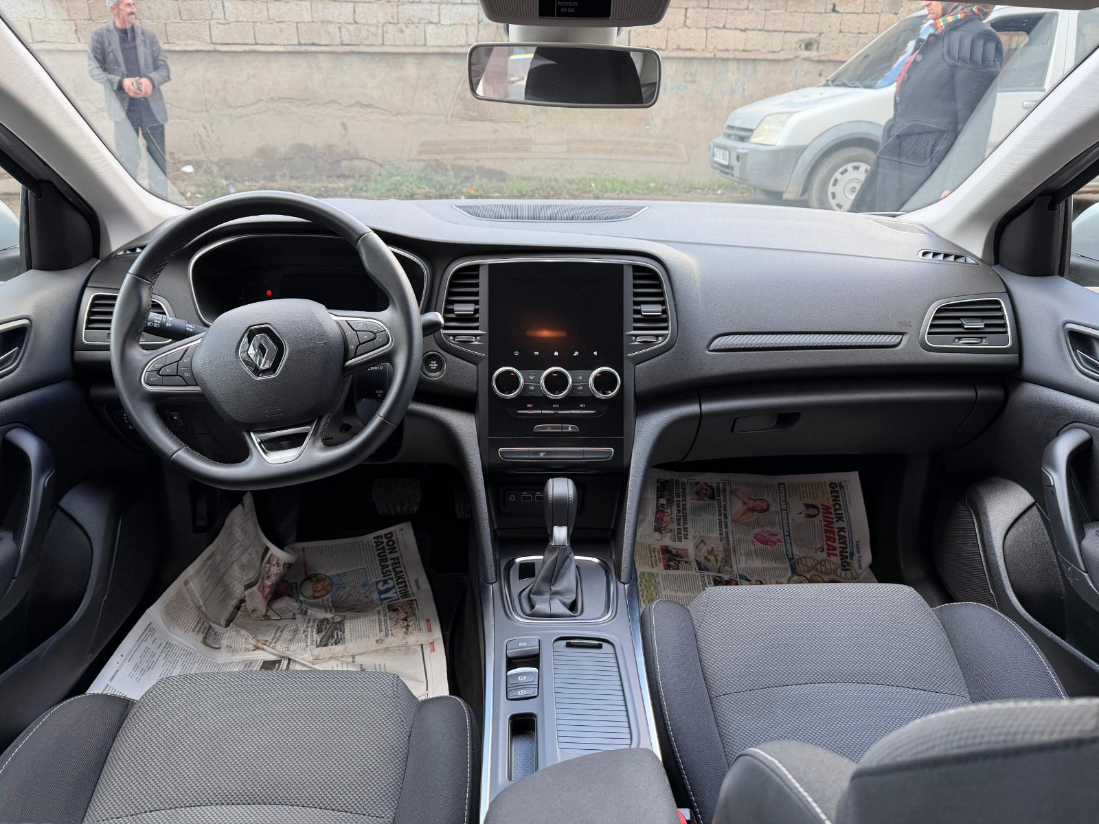 RENAULT / MEGANE 1.3 TOUCH ( PLUS PAKET )