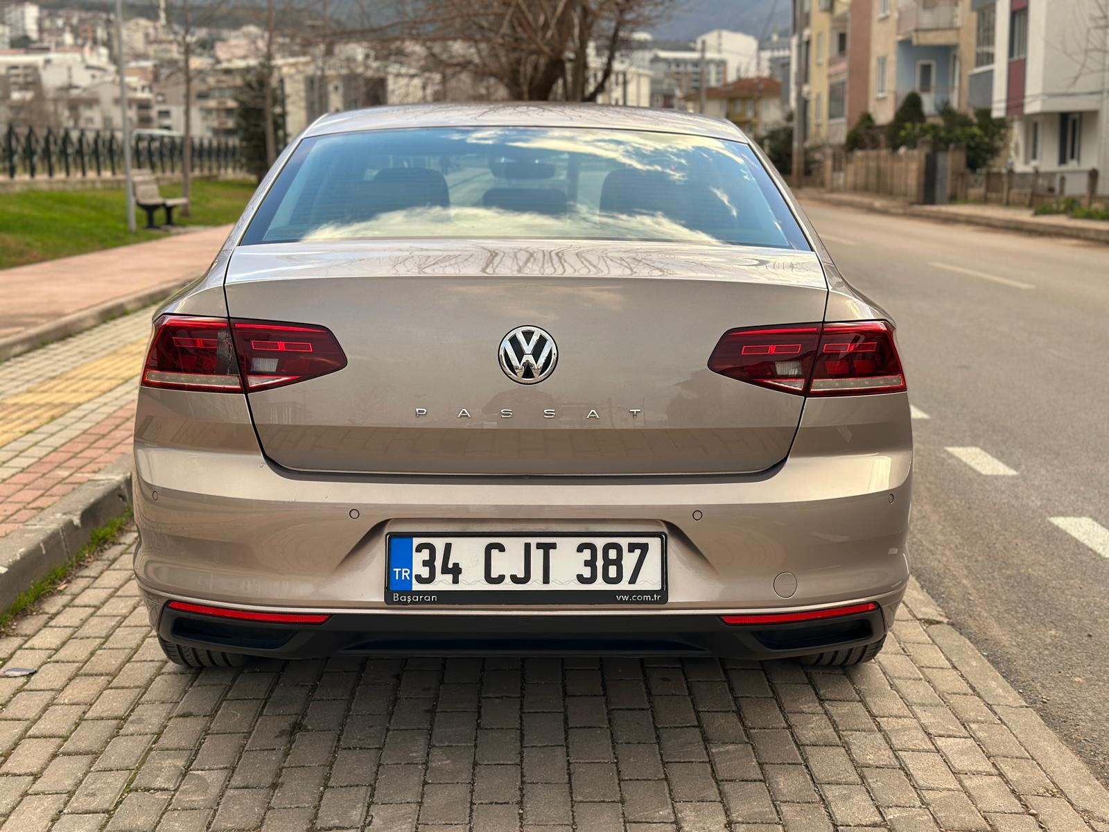 VOLKSWAGEN | PASSAT 1.5 BUSSINES
