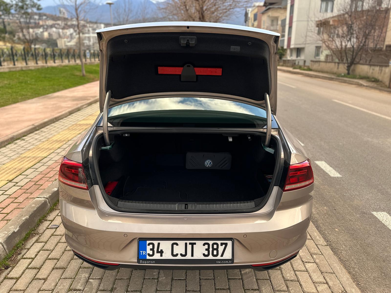 VOLKSWAGEN | PASSAT 1.5 BUSSINES